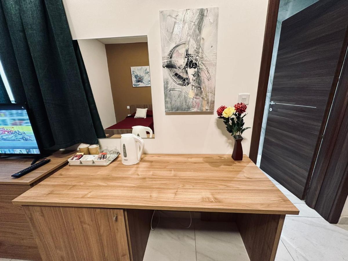 Seaside Accomodation Marsaskala Exteriör bild
